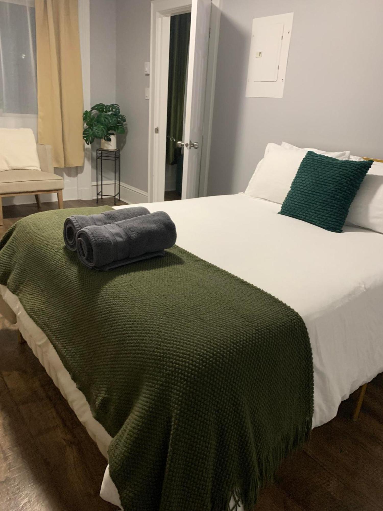 Cozy 1Br By Hospital & Uptown Saint John Exterior foto